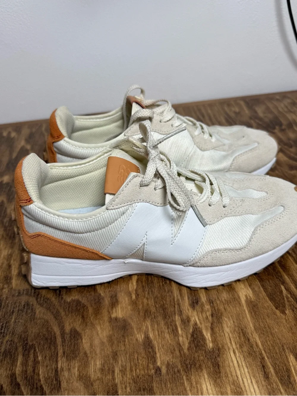 New Balance 327 sneakers SeaSalt & Rust Oxide